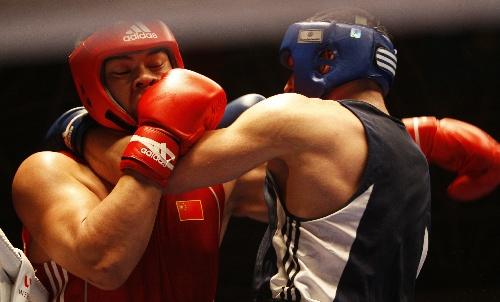 中国对战外国拳击比赛视频