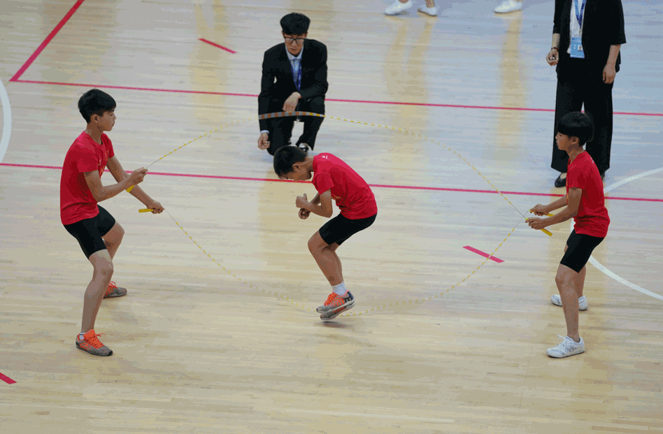 中国vs美国跳绳比赛视频
