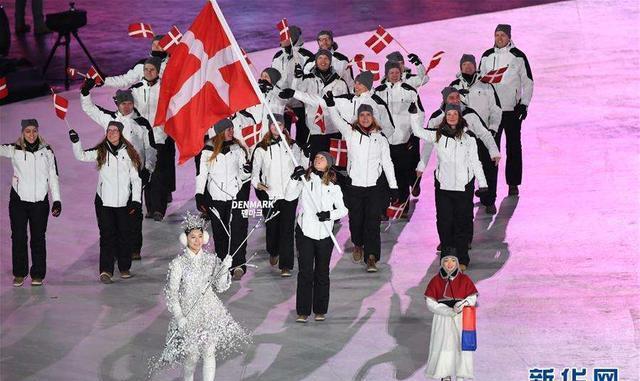丹麦vs俄罗斯奏国歌