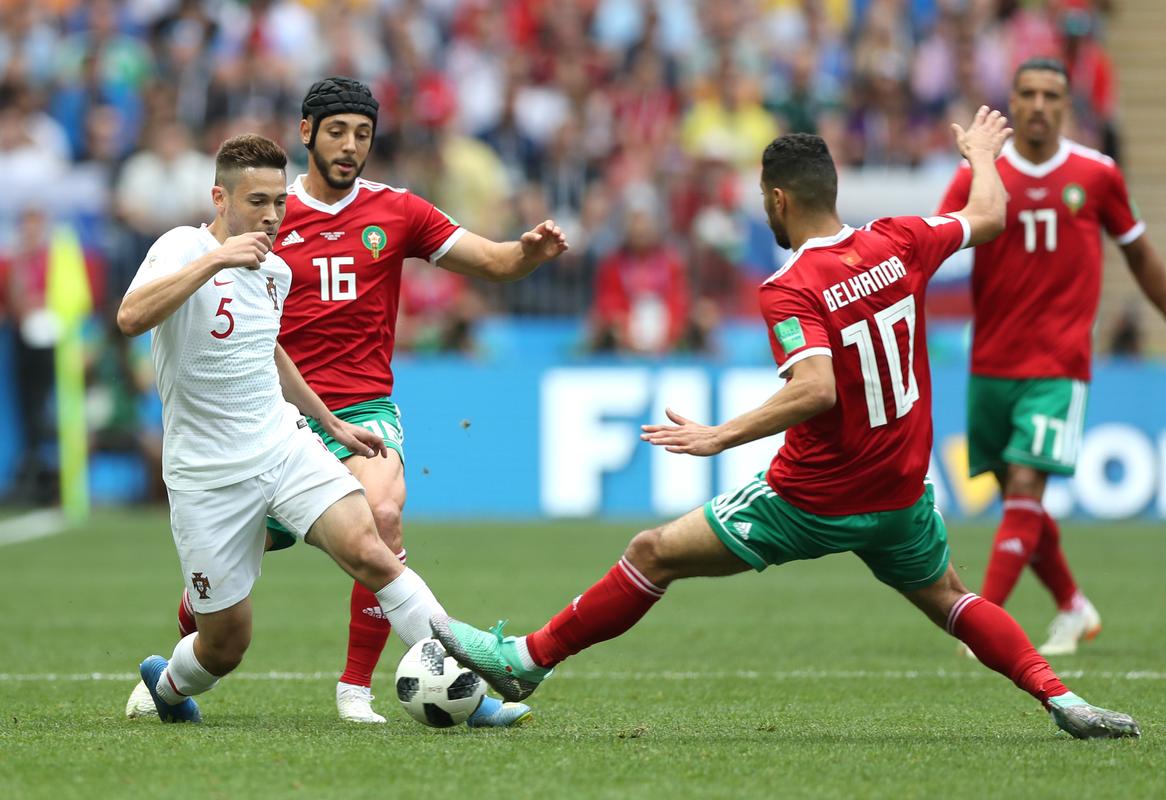 摩洛哥vs葡萄牙比赛半全场
